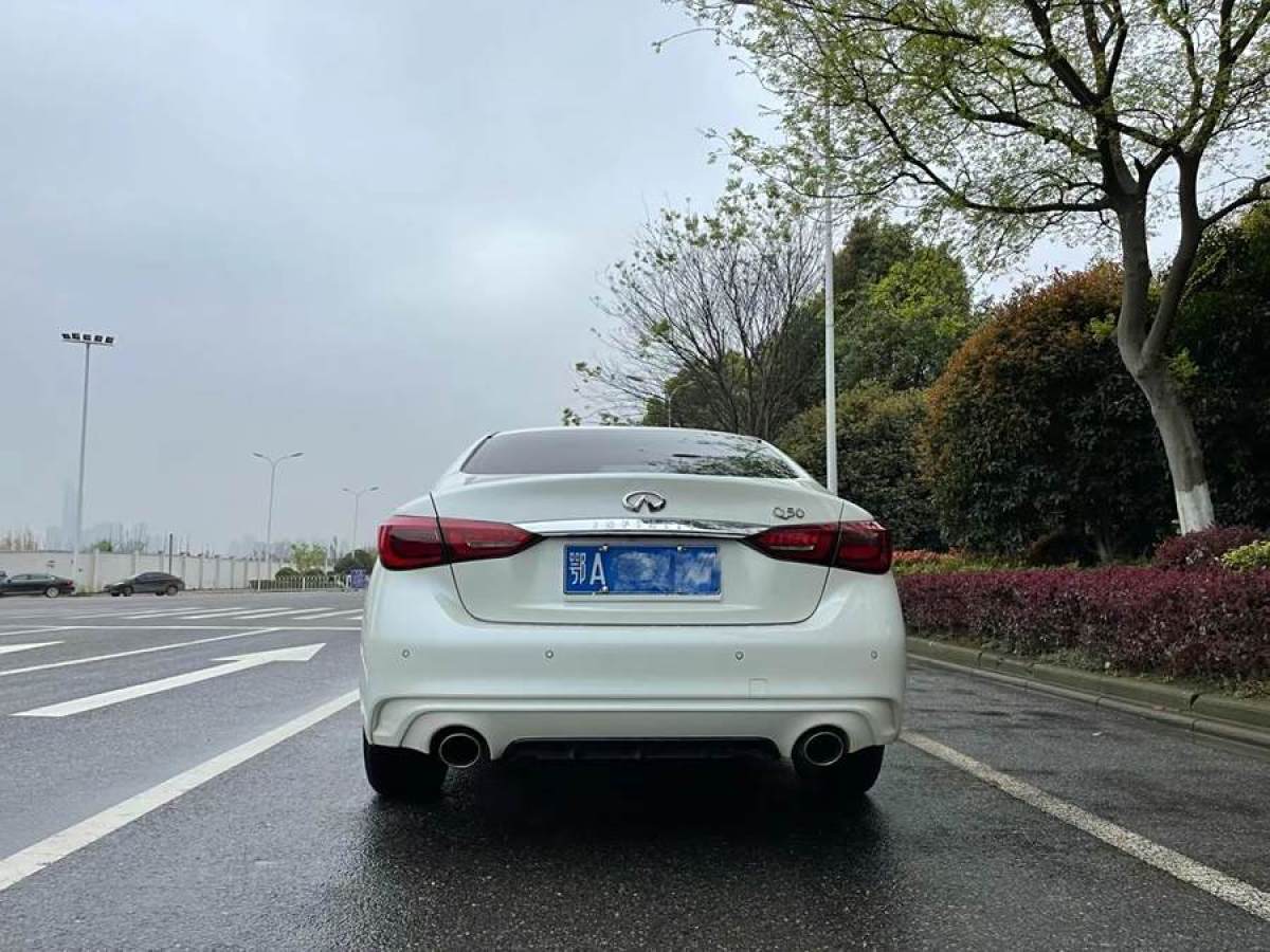 英菲尼迪 Q50L  2018款  2.0T 舒適版 國VI圖片