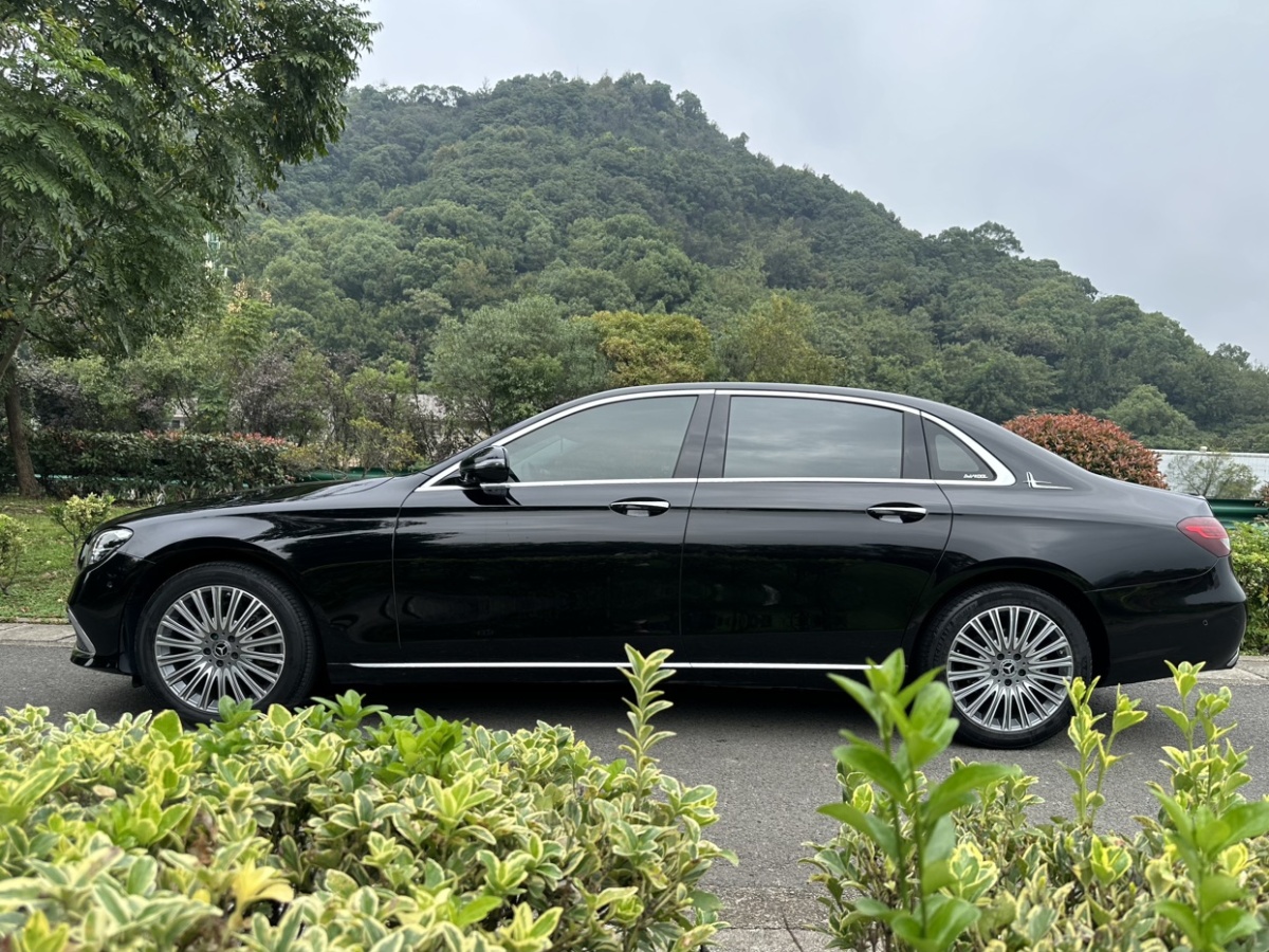 奔馳 奔馳E級(jí)  2021款 E 300 L 豪華型圖片