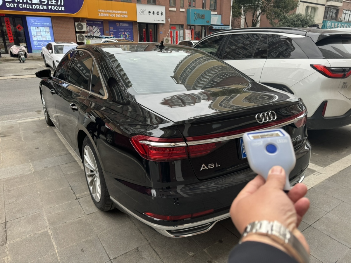 奧迪 奧迪A8  2021款 A8L 50 TFSI quattro 舒適型圖片