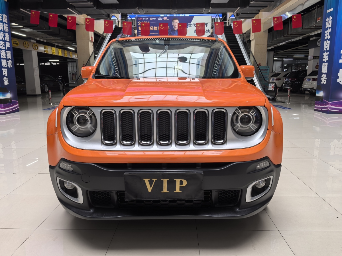 Jeep 自由俠  2017款 180T 自動(dòng)高能版圖片