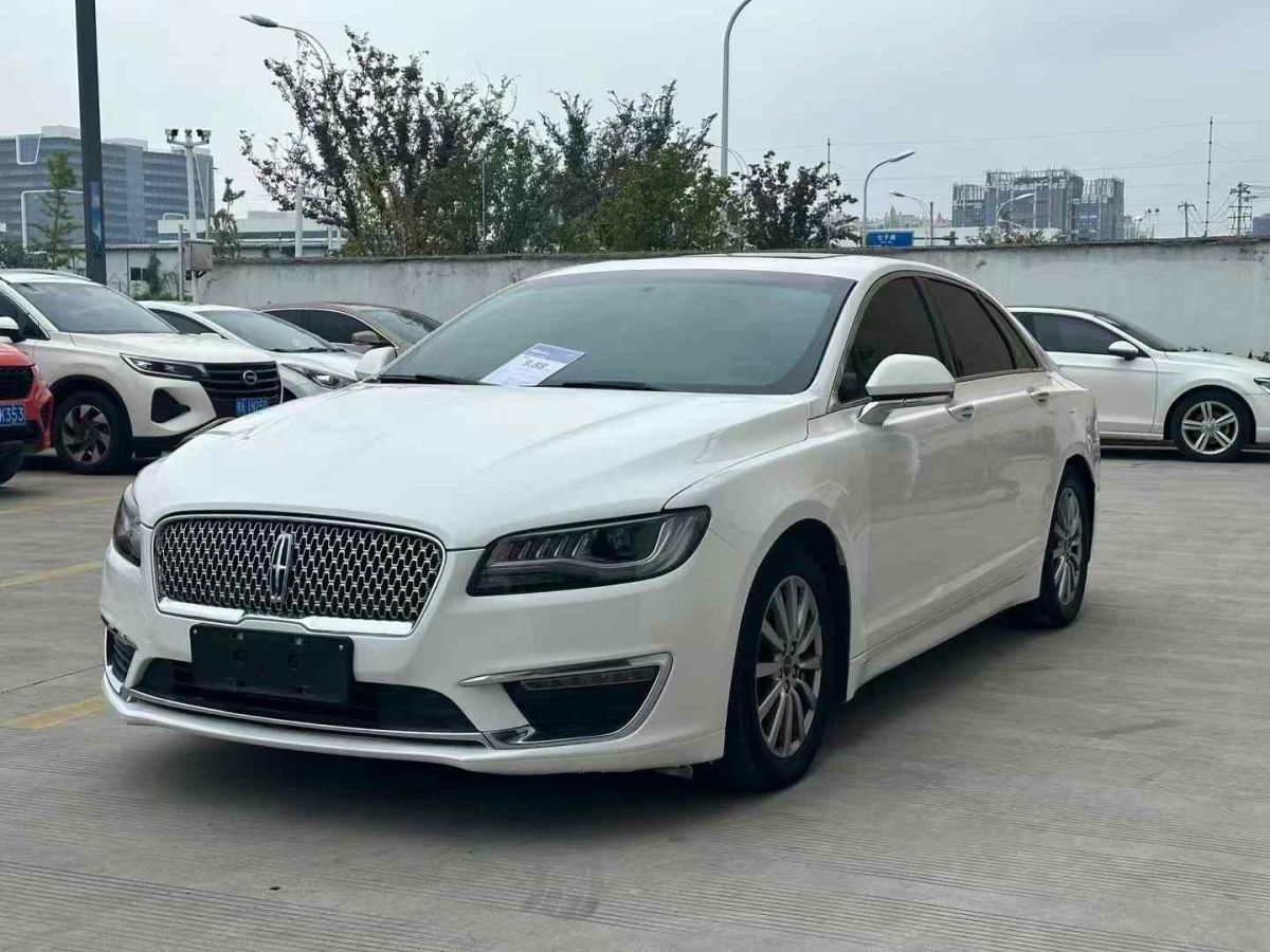 奧迪 奧迪Q5  2017款 Q5 2.0T FSI Premium Plus 美規(guī)版圖片