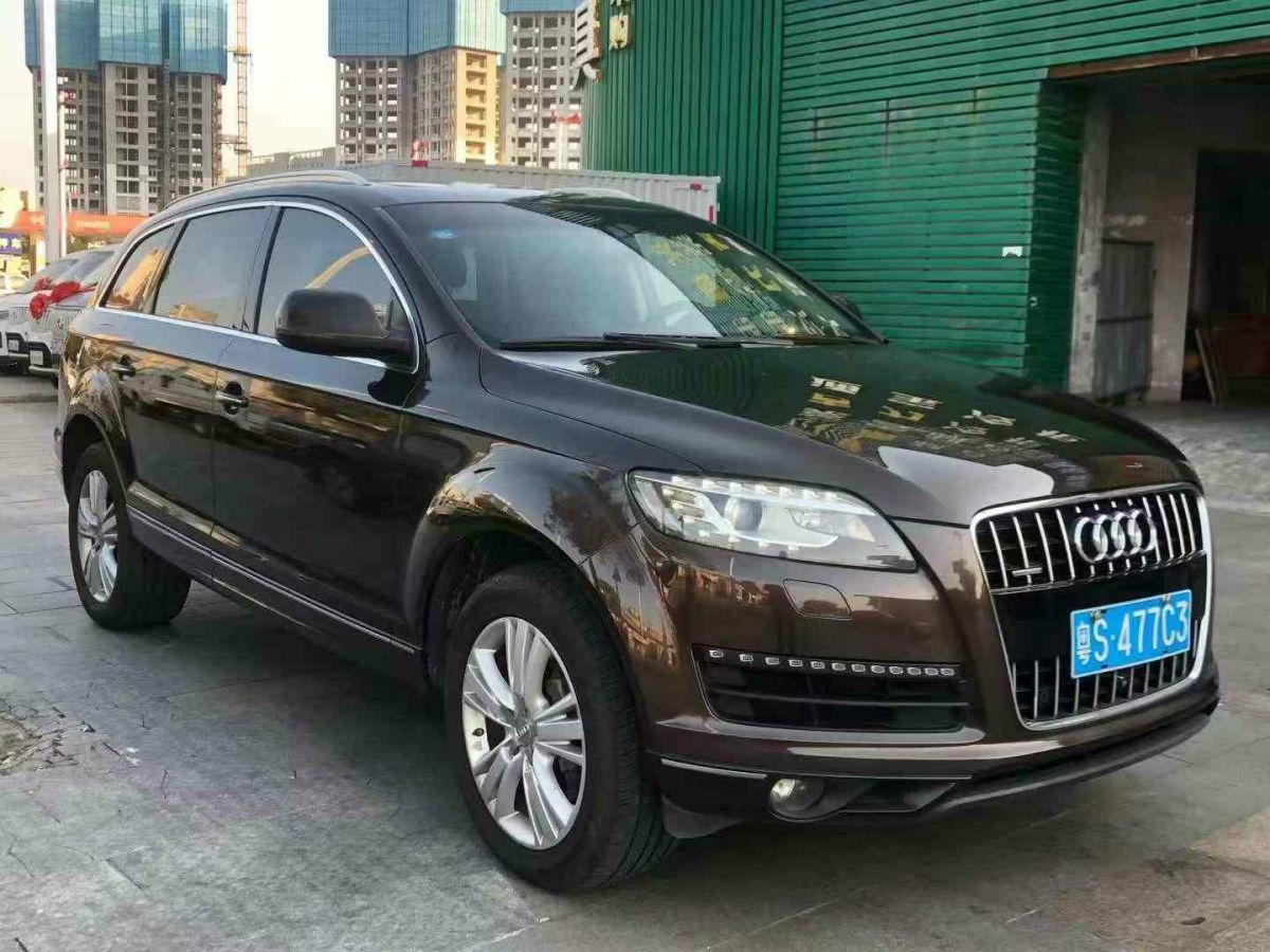 奧迪 奧迪Q7  2016款 40 TFSI S line運(yùn)動(dòng)型圖片