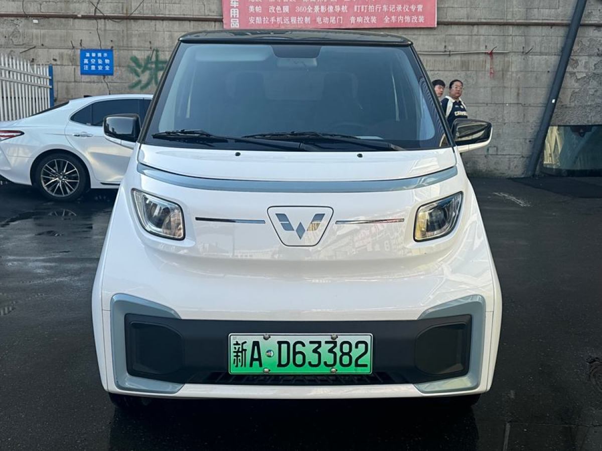 五菱 五菱NanoEV  2022款 樂(lè)享款圖片