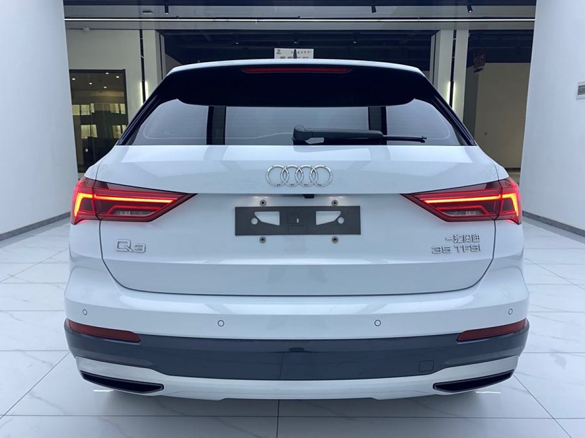 奧迪 奧迪Q3  2021款 35 TFSI 時尚致雅型圖片