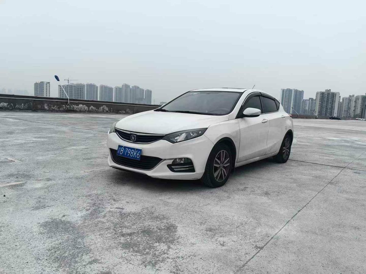 長(zhǎng)安 逸動(dòng)  2018款 1.6L GDI 手動(dòng)尊尚型圖片