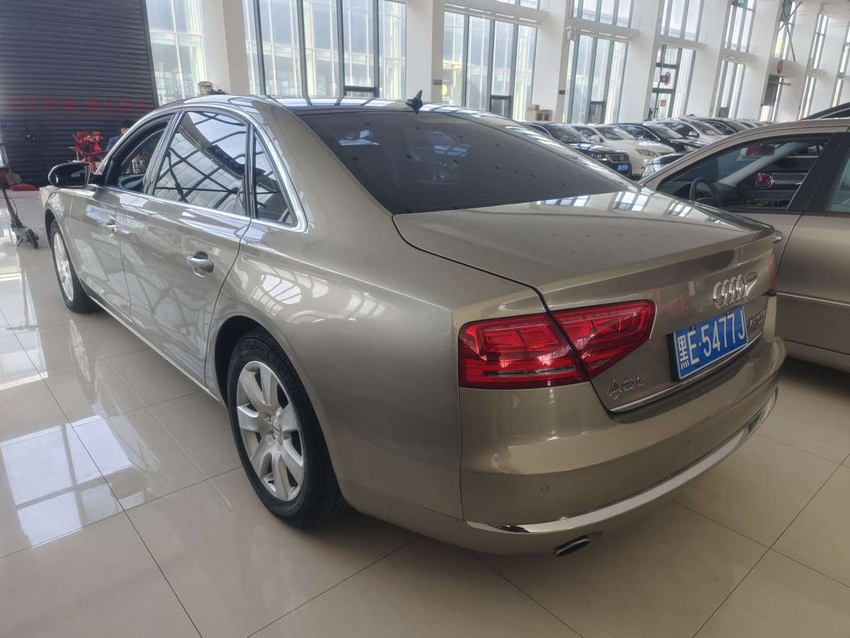 奧迪 奧迪A8  2012款 A8L 45 TFSI quattro豪華型圖片