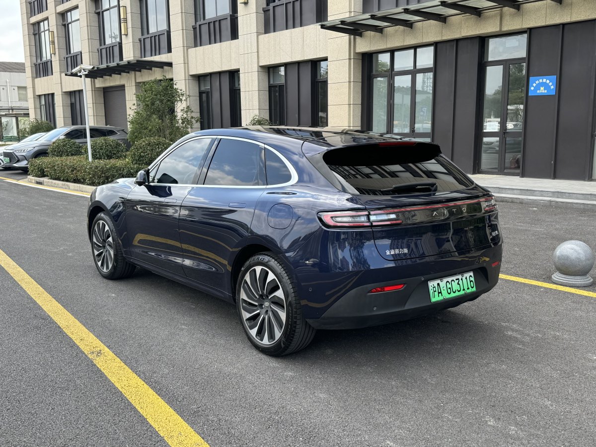 赛力斯 问界M5  2023款 增程四驱智驾版图片