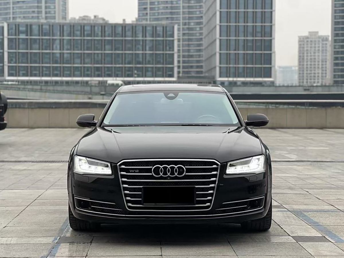 2015年3月奧迪 奧迪A8  2014款 A8L 6.3 FSI W12 quattro旗艦型