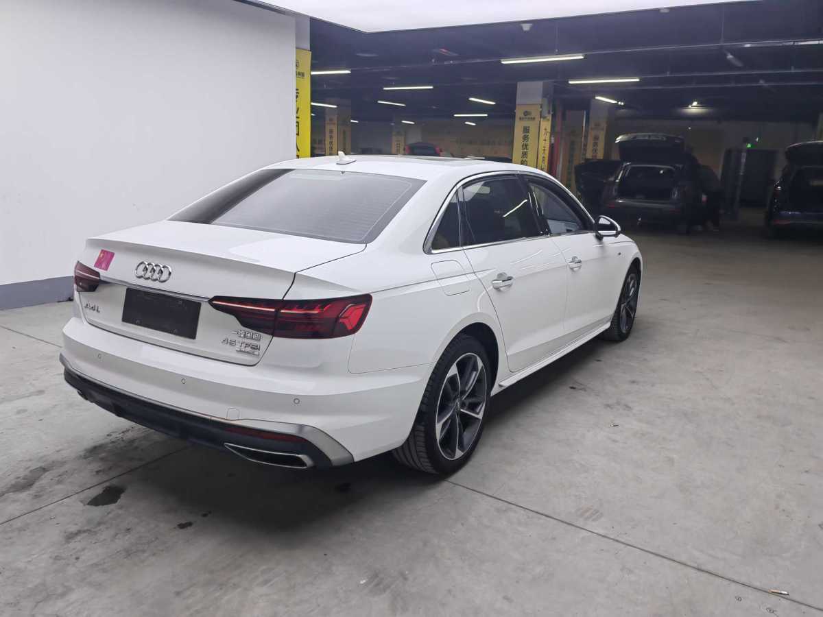 奧迪 奧迪A4L  2022款 40 TFSI 時尚動感型圖片