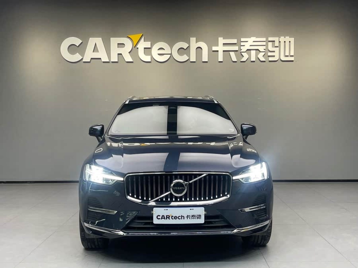 沃爾沃 XC60  2024款 B5 四驅(qū)智遠豪華版圖片