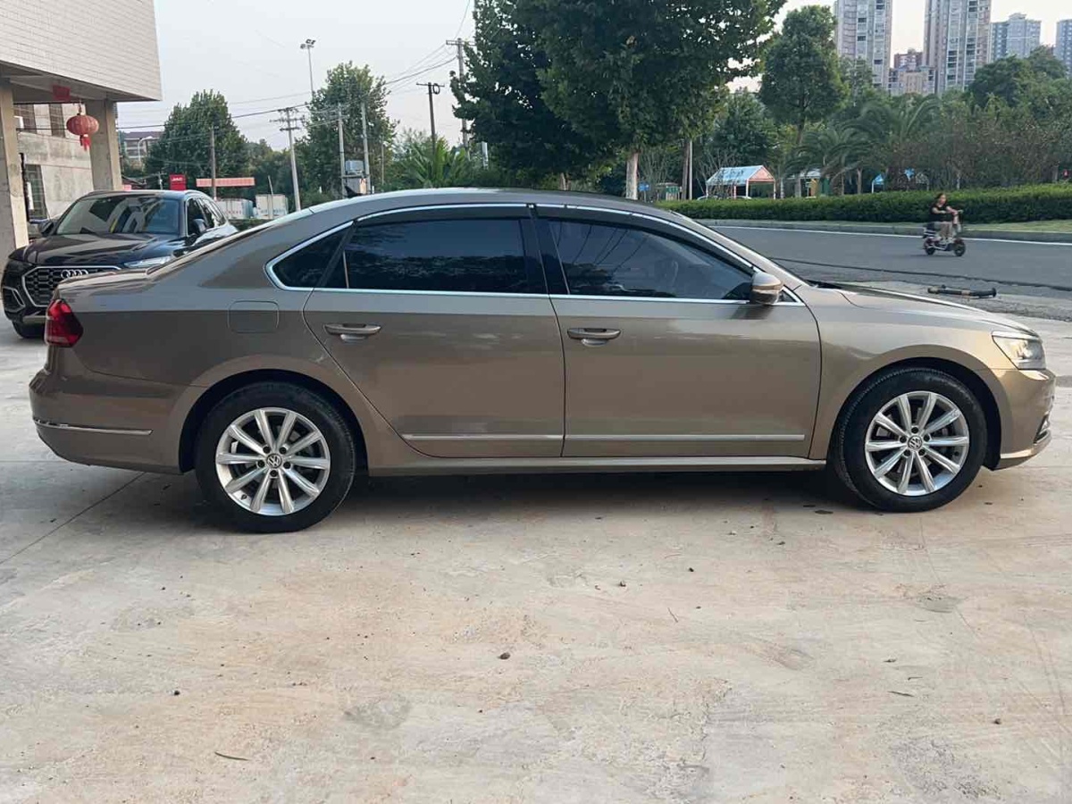 大眾 帕薩特  2016款 280TSI DSG尊榮版圖片