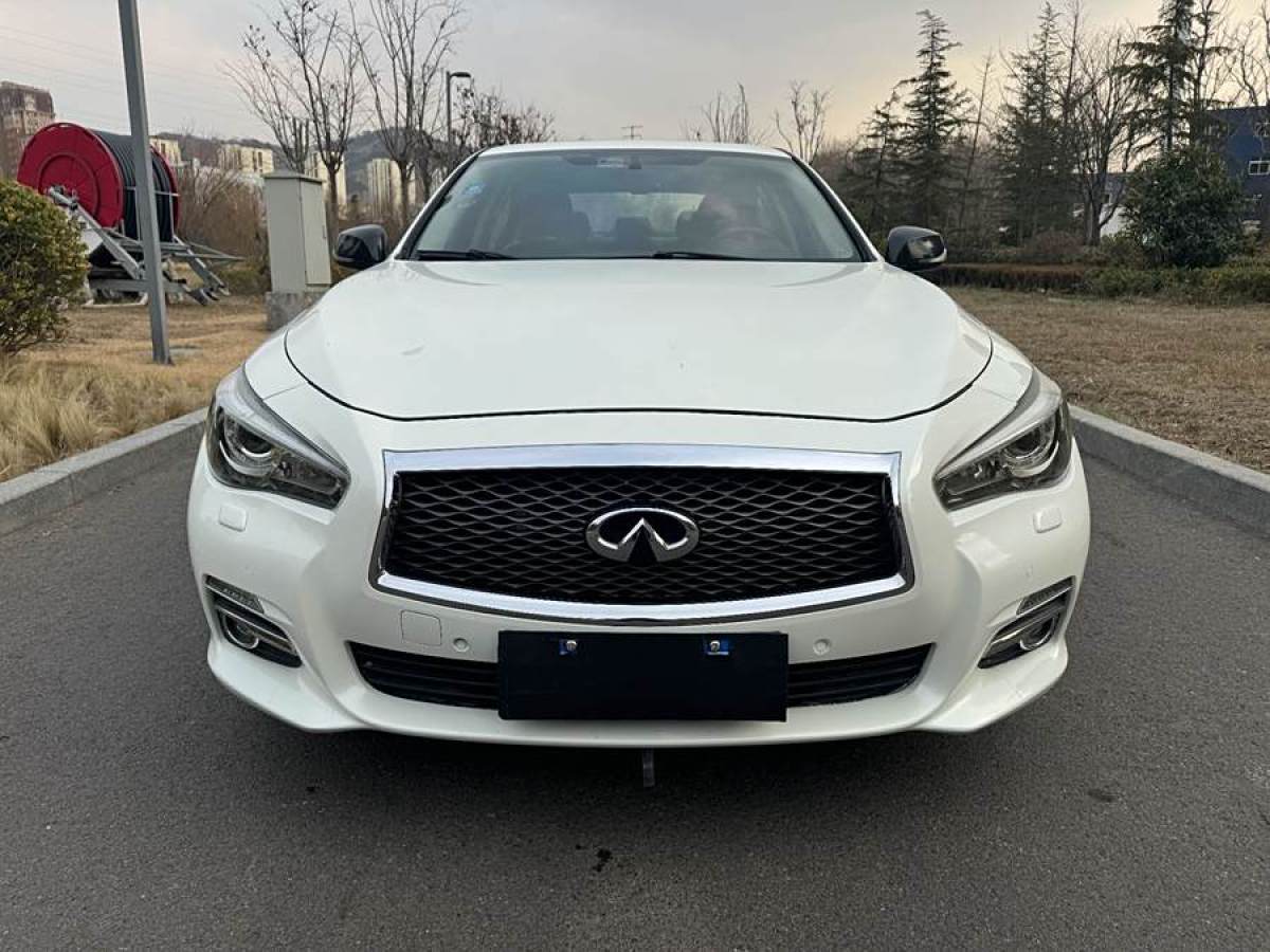 英菲尼迪 Q50L  2015款 2.0T 悅享版圖片