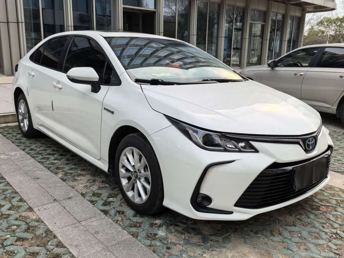 豐田 卡羅拉  2023款 1.8L 智能電混雙擎 先鋒版圖片