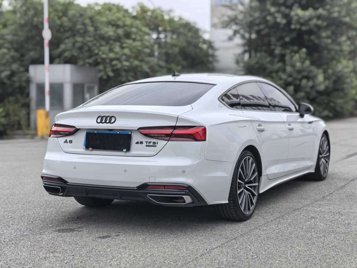 奧迪 奧迪A5  2021款 Sportback 40 TFSI quattro 豪華致雅型圖片