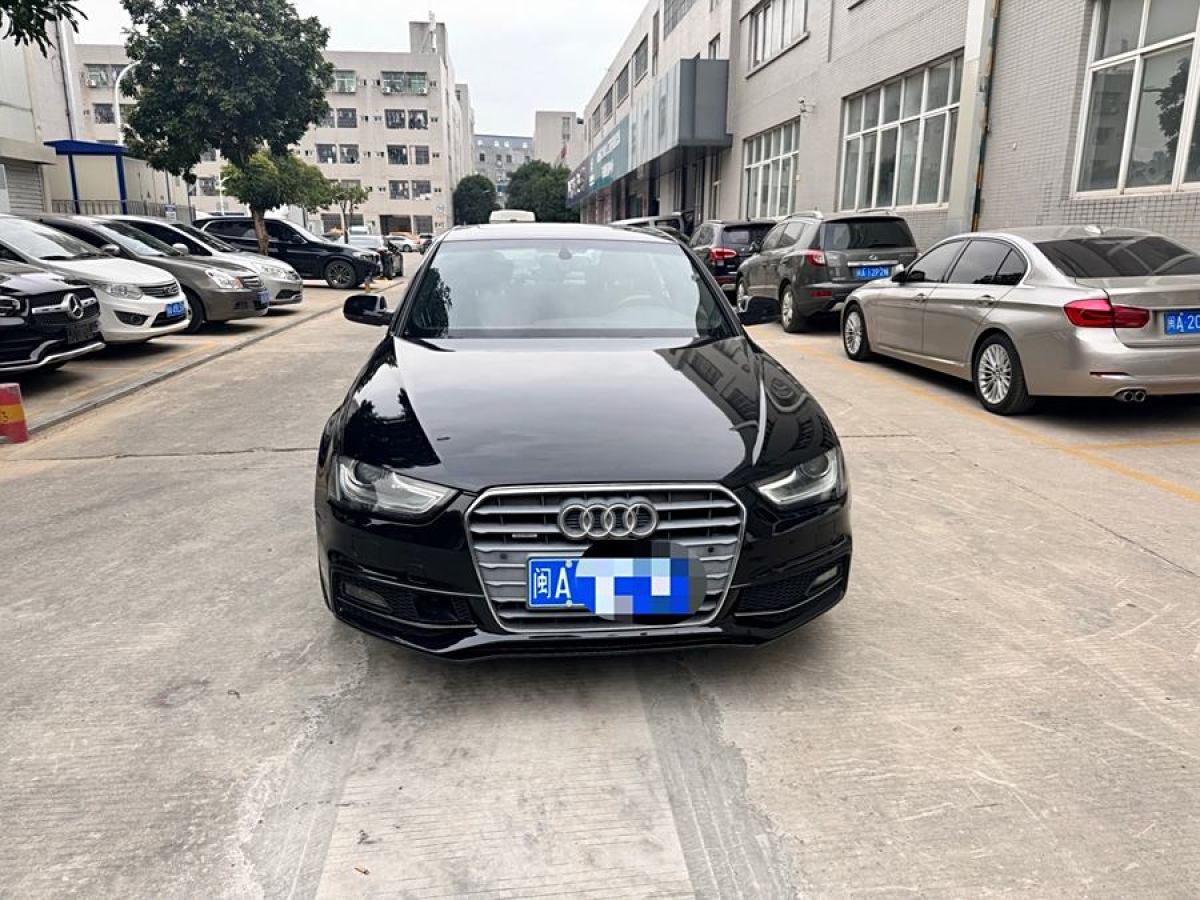 奧迪 奧迪A4L  2013款 35 TFSI 自動標(biāo)準(zhǔn)型圖片