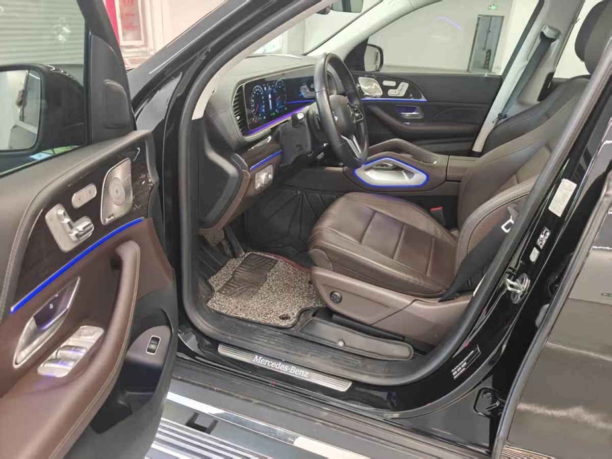 奔馳 奔馳GLS  2021款 改款 GLS 450 4MATIC 時(shí)尚型圖片