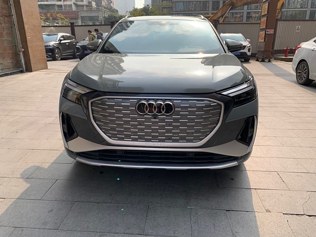 奧迪 奧迪Q4 e-tron  2023款 40 e-tron 創(chuàng)行版圖片