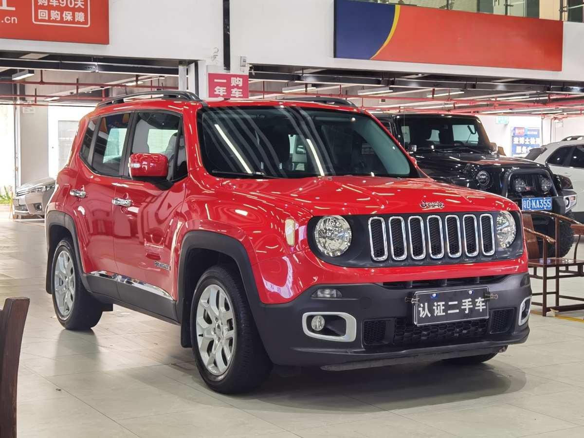 2018年11月Jeep 自由俠  2018款 互聯(lián)大屏版 180T 自動(dòng)高能版