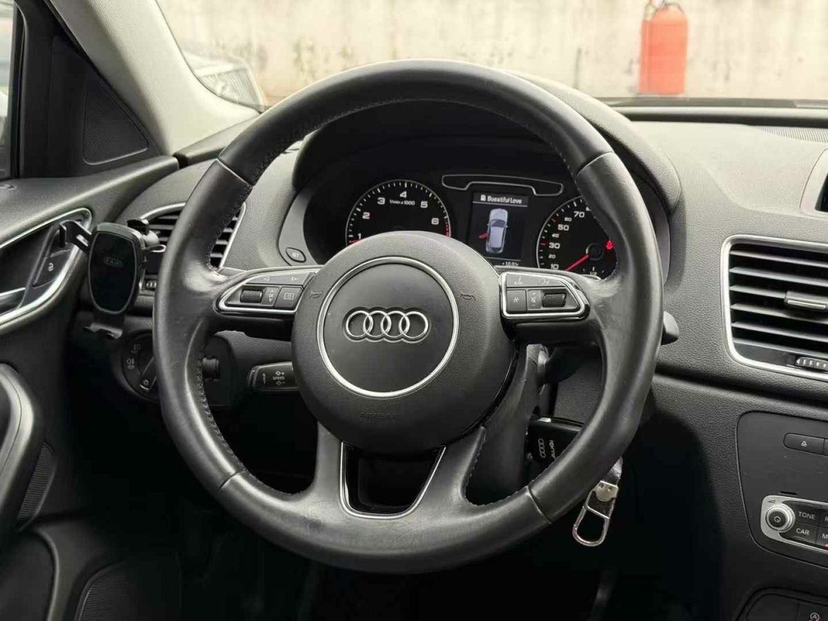 奧迪 奧迪Q3  2014款 Q3 1.4T 30TFSI 手動標準型圖片