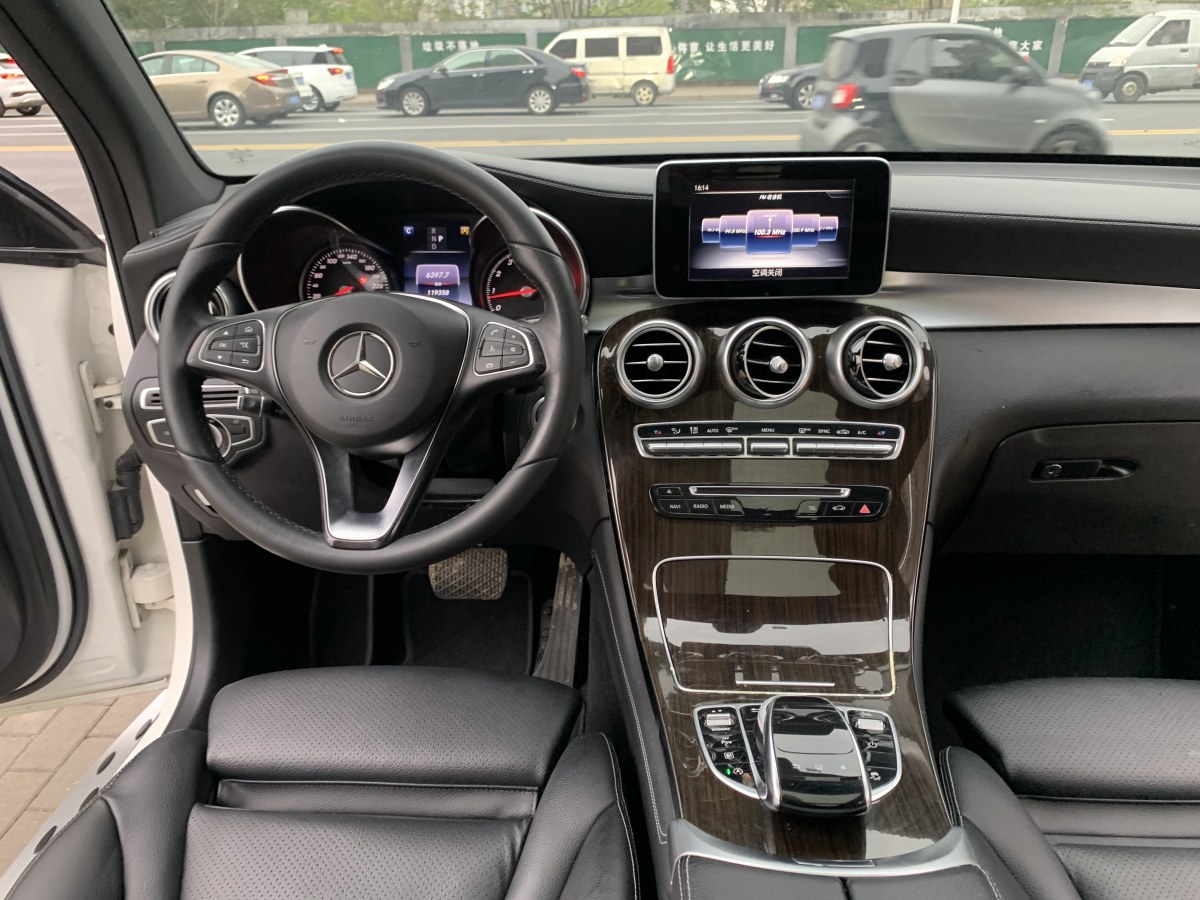 奔馳 奔馳GLC  2016款 GLC 260 4MATIC 動感型圖片