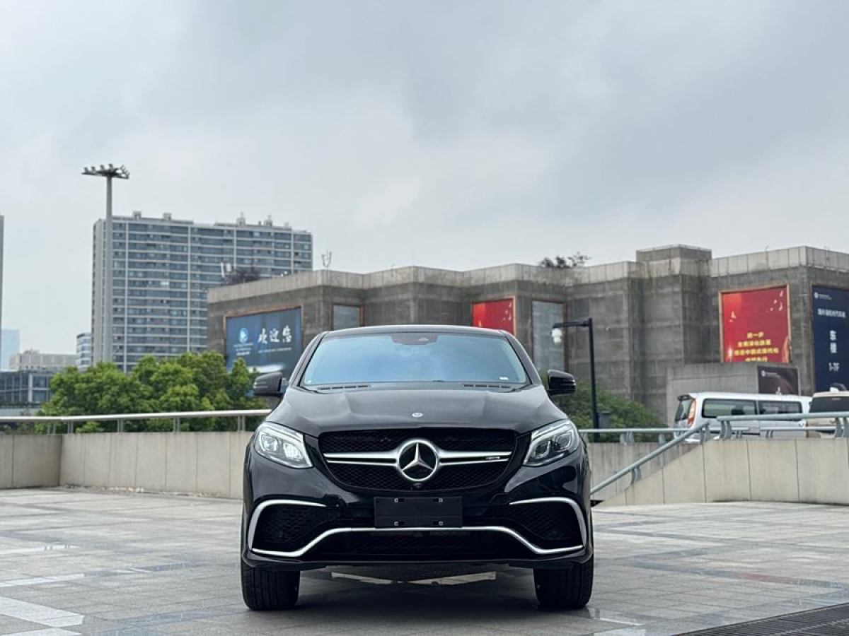 2018年2月奔馳 奔馳GLE轎跑 AMG  2017款 AMG GLE 43 4MATIC 轎跑SUV