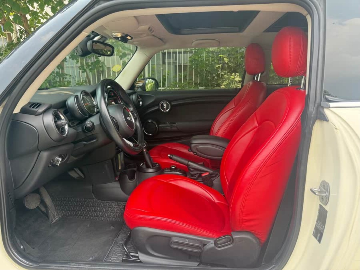 MINI MINI  2016款 1.2T ONE 先鋒派圖片