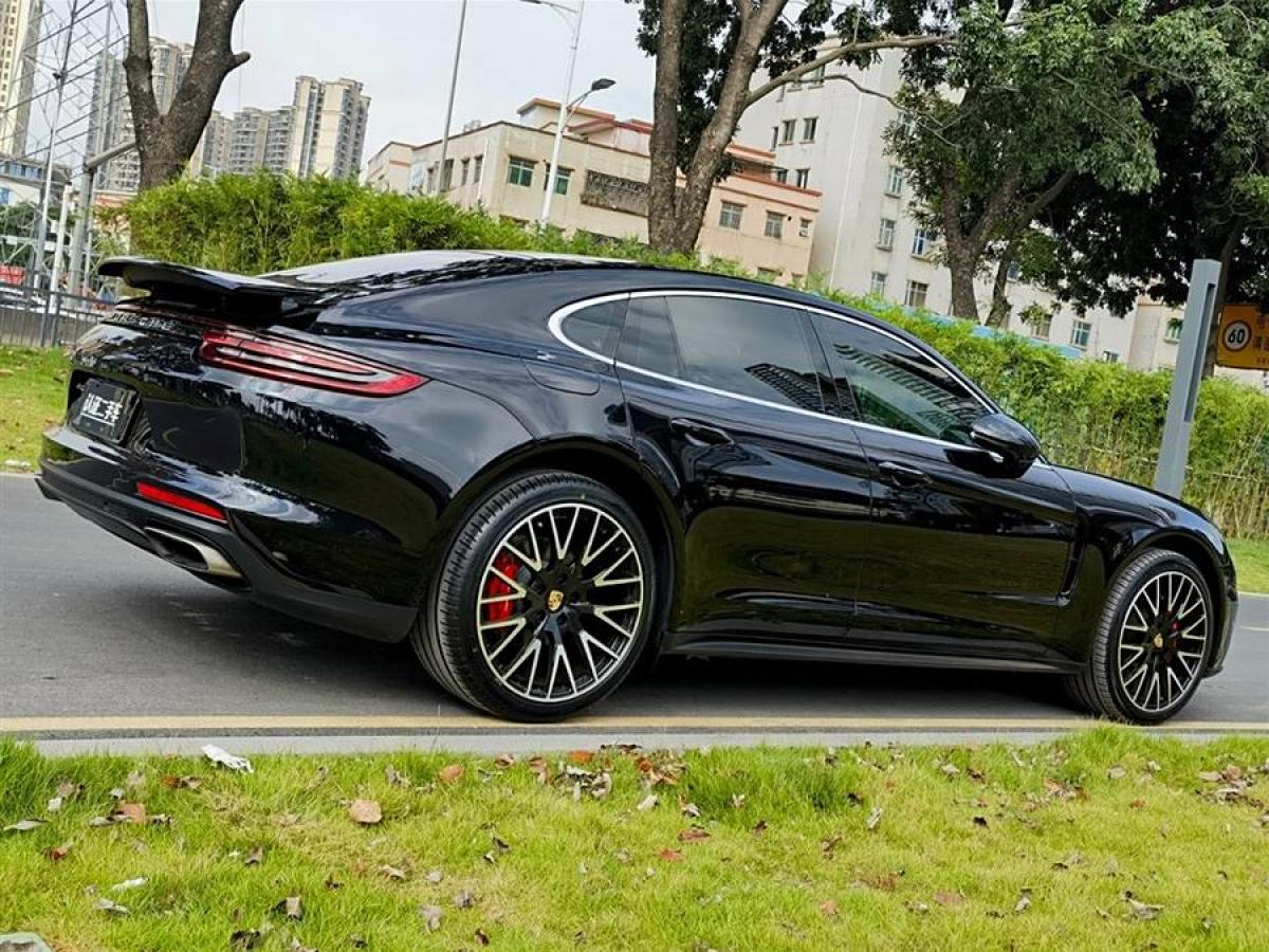 2018年1月保時(shí)捷 Panamera  2017款 Panamera 3.0T