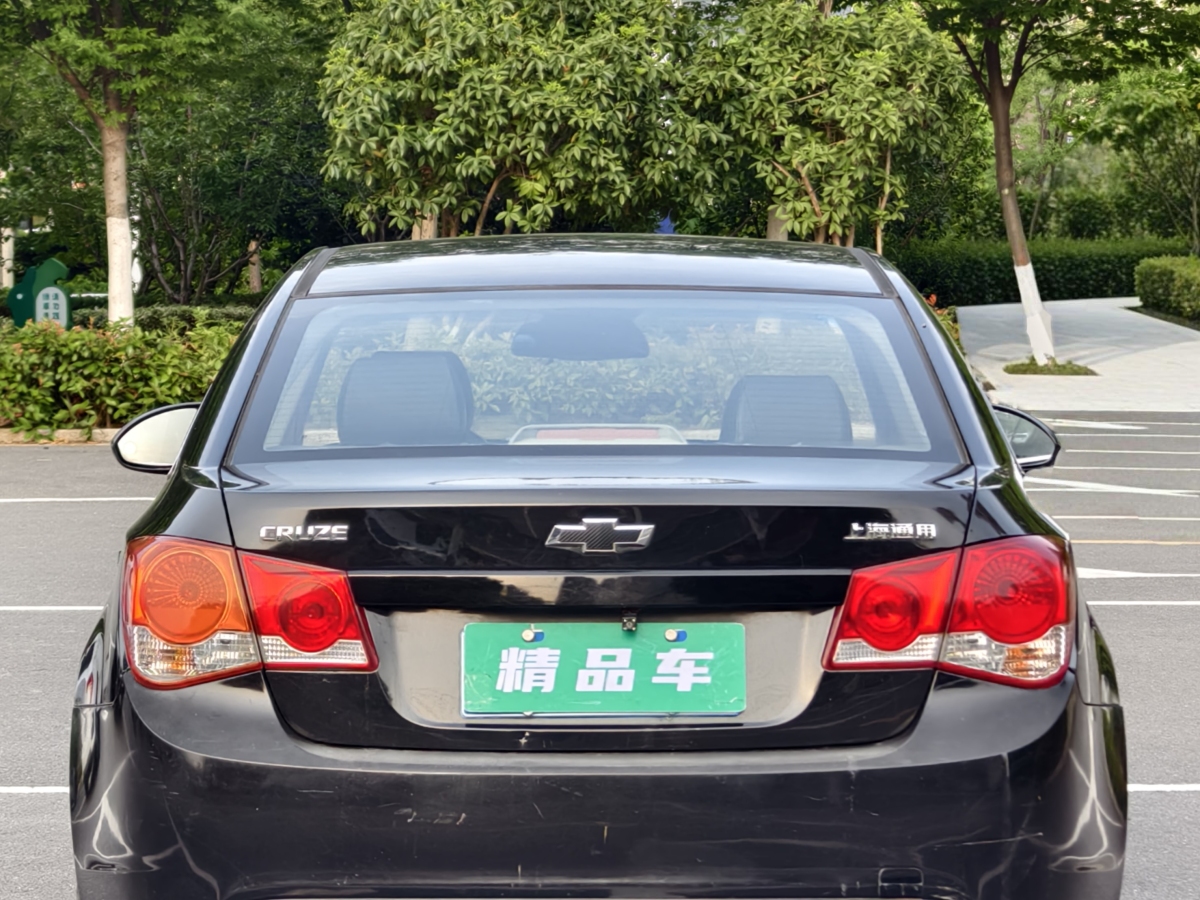 雪佛蘭 科魯茲  2014款 1.6L SL百萬(wàn)紀(jì)念版 MT圖片