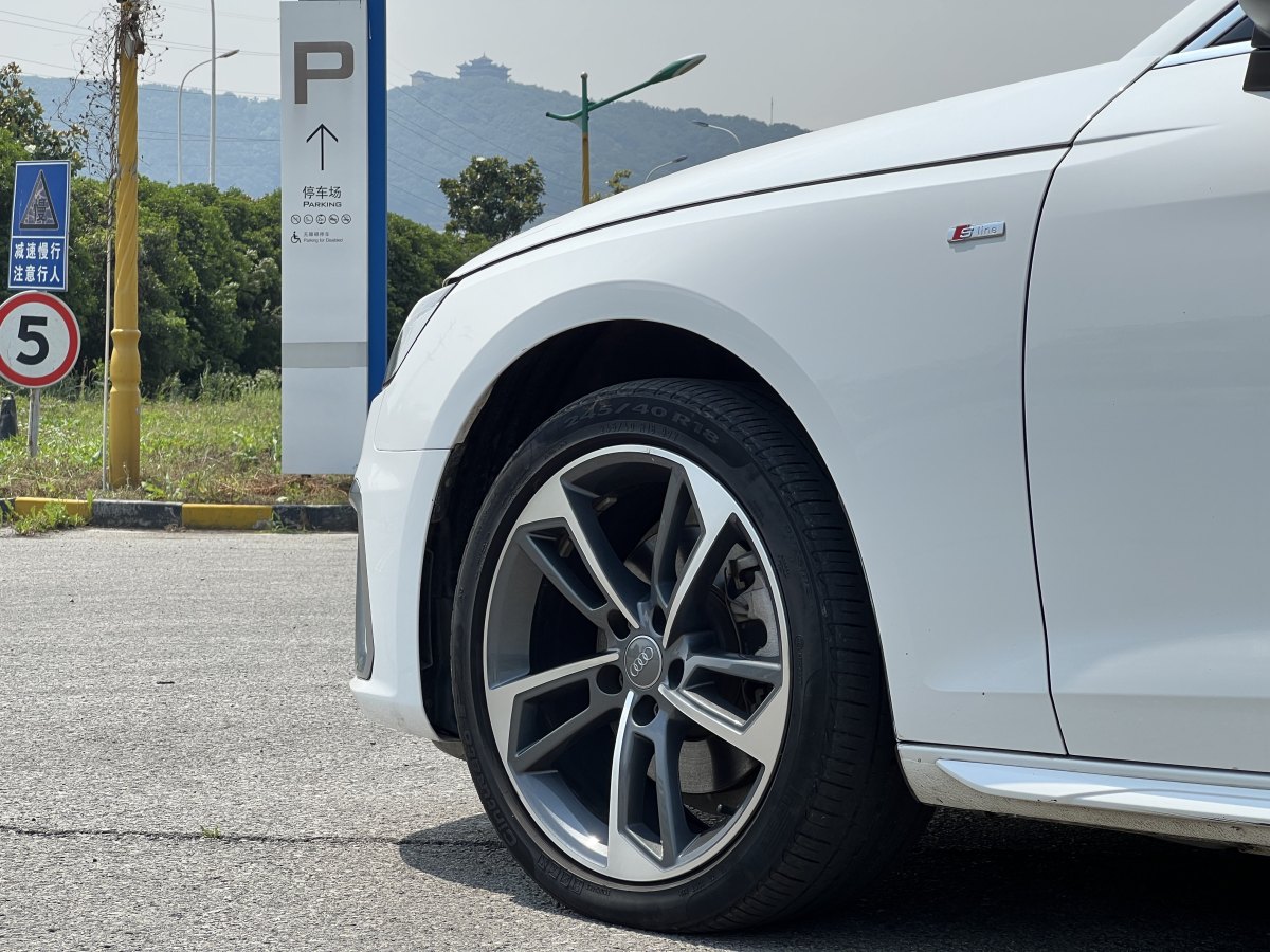 2021年8月奧迪 奧迪A4L  2020款 40 TFSI 時(shí)尚動(dòng)感型