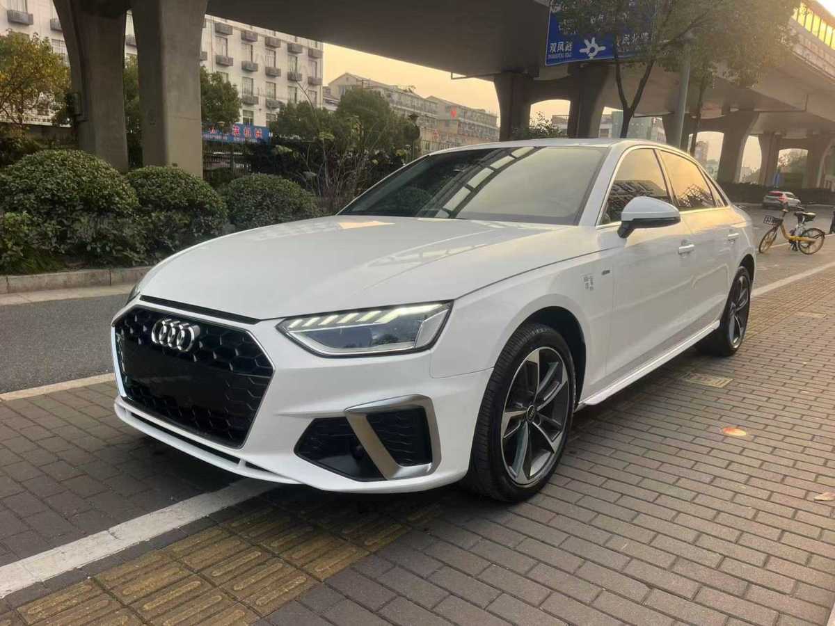 奧迪 奧迪A4L  2022款 40 TFSI 時尚動感型圖片