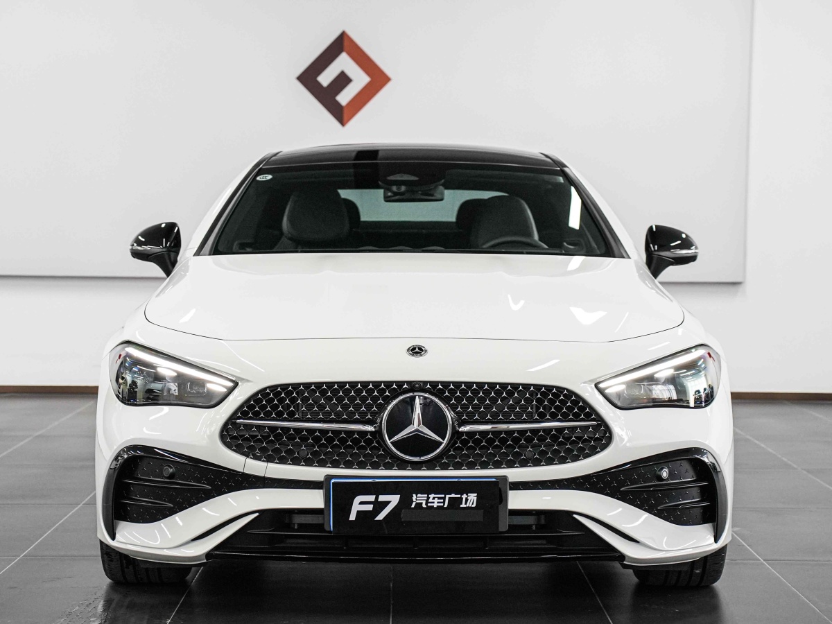 2024年6月奔馳 奔馳GLC  2024款 GLC 300 4MATIC 轎跑SUV