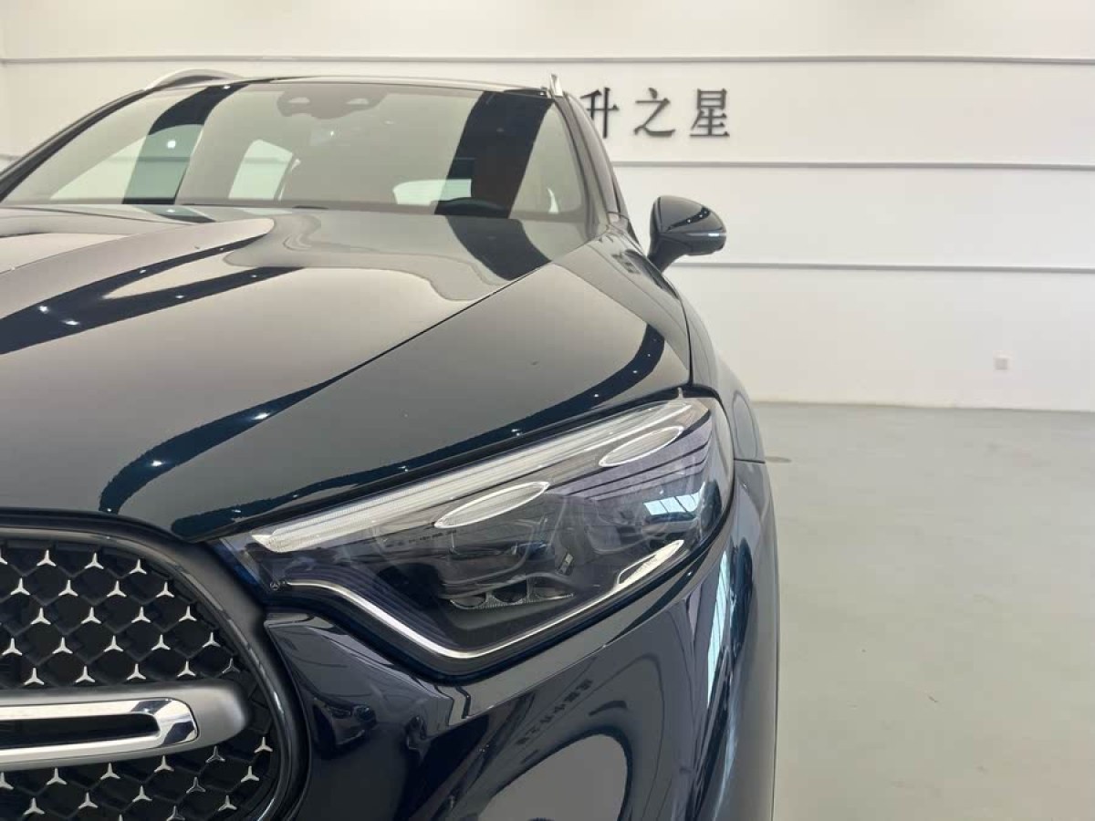 奔馳 奔馳GLC  2025款 改款 GLC 300 L 4MATIC 豪華型 7座圖片