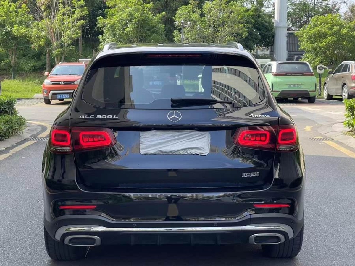 奔馳 奔馳GLC  2018款 改款 GLC 300 4MATIC 豪華型圖片