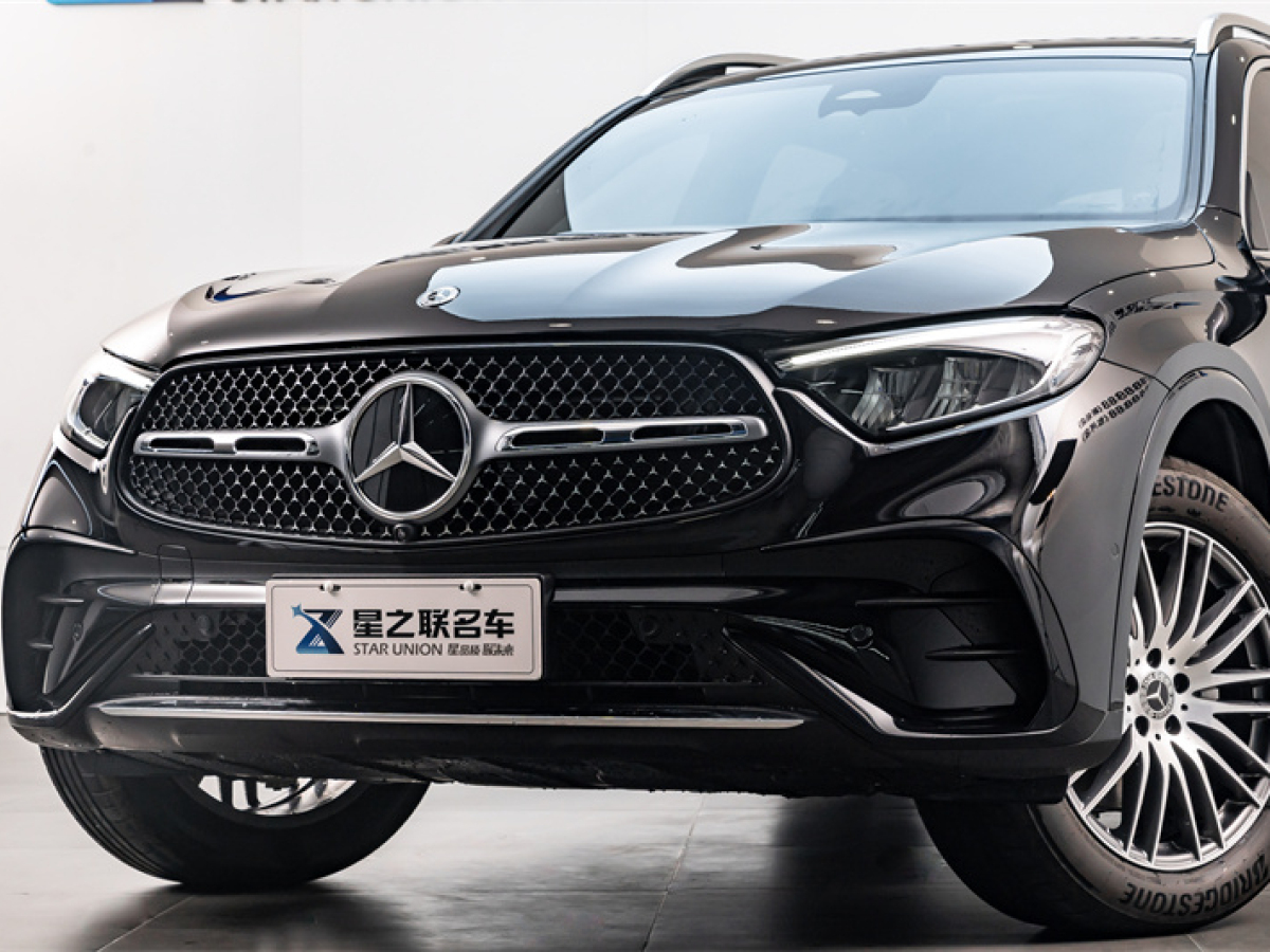 奔驰 奔驰GLC 24款  GLC 300 L 4MATIC 动感型 5座图片