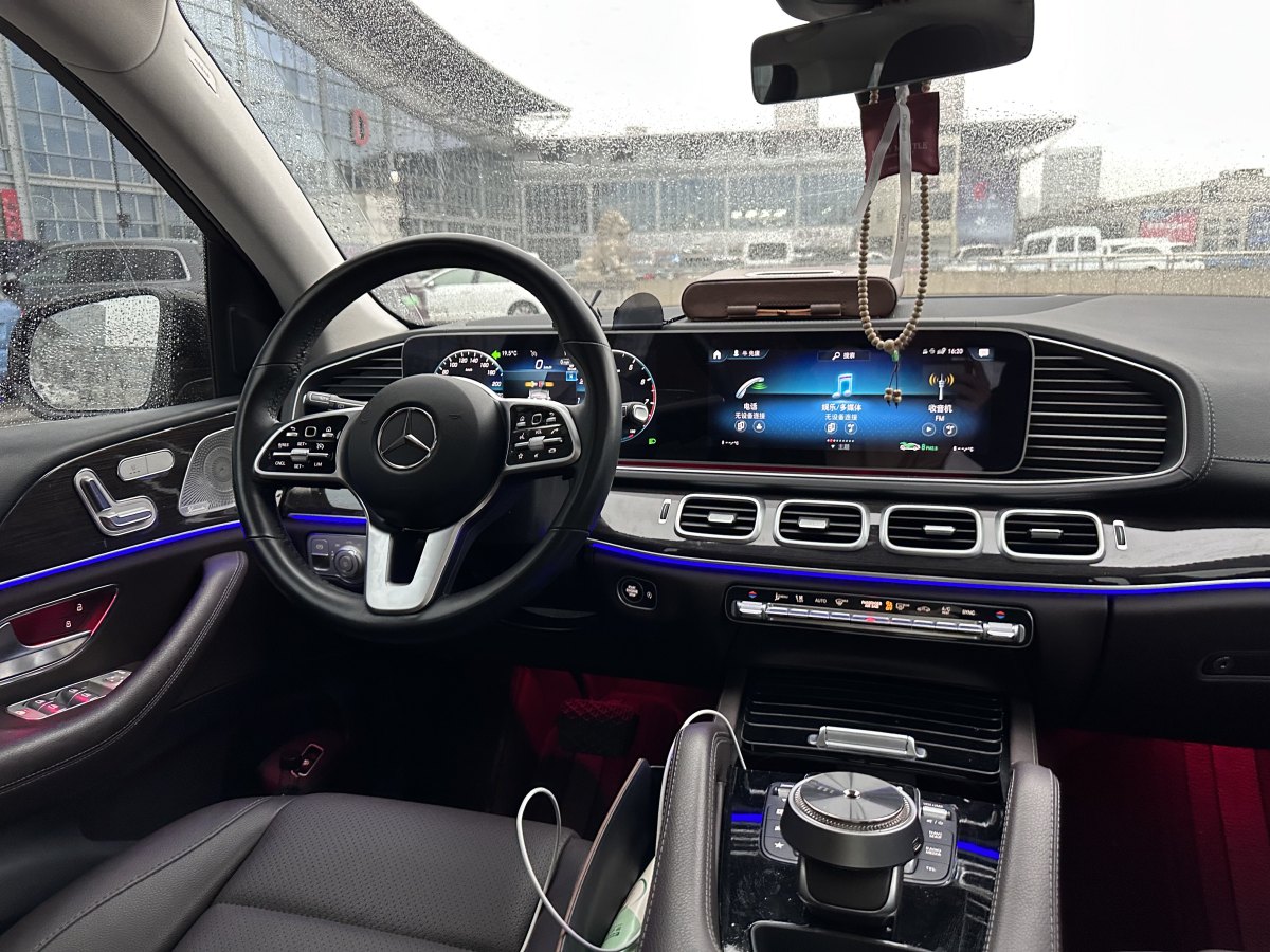 奔馳 奔馳GLE  2023款 GLE 350 4MATIC 時(shí)尚型圖片