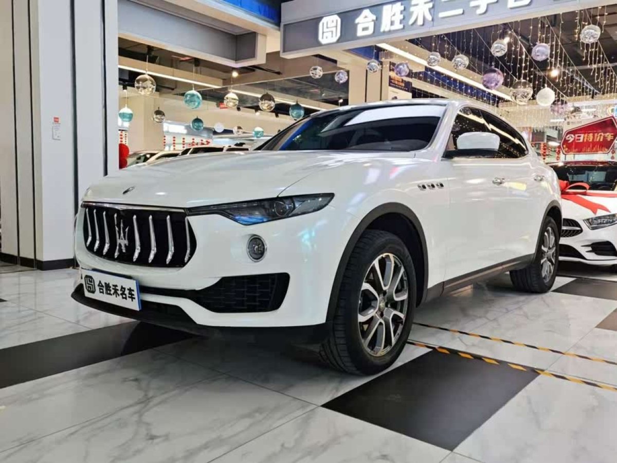 瑪莎拉蒂 Levante  2020款 3.0T 標(biāo)準(zhǔn)版圖片