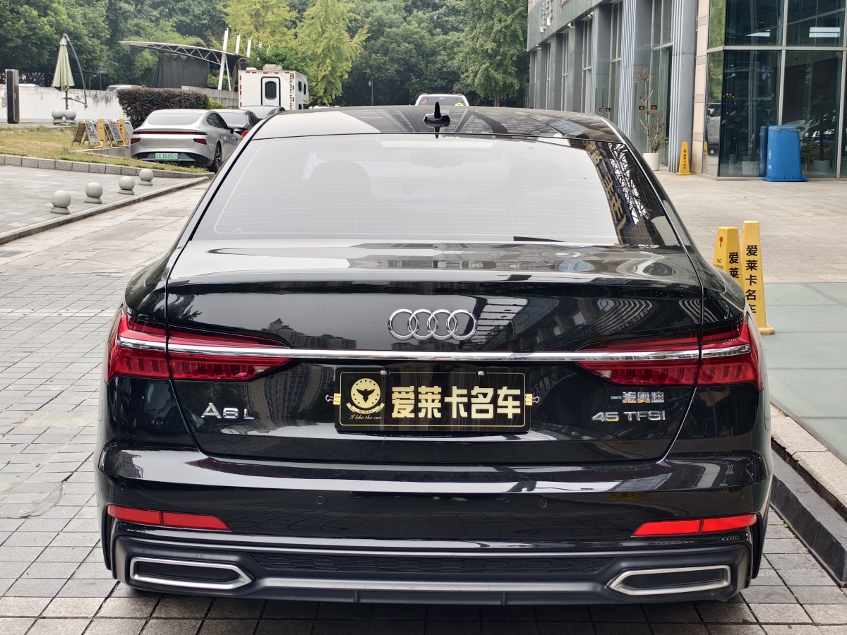 奧迪 奧迪A6L  2019款 45 TFSI 臻選動(dòng)感型圖片