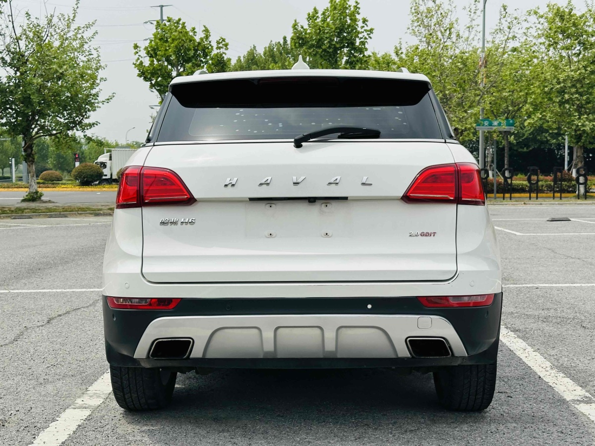 哈弗 H6 Coupe  2015款 藍標 2.0T 自動兩驅尊貴型圖片