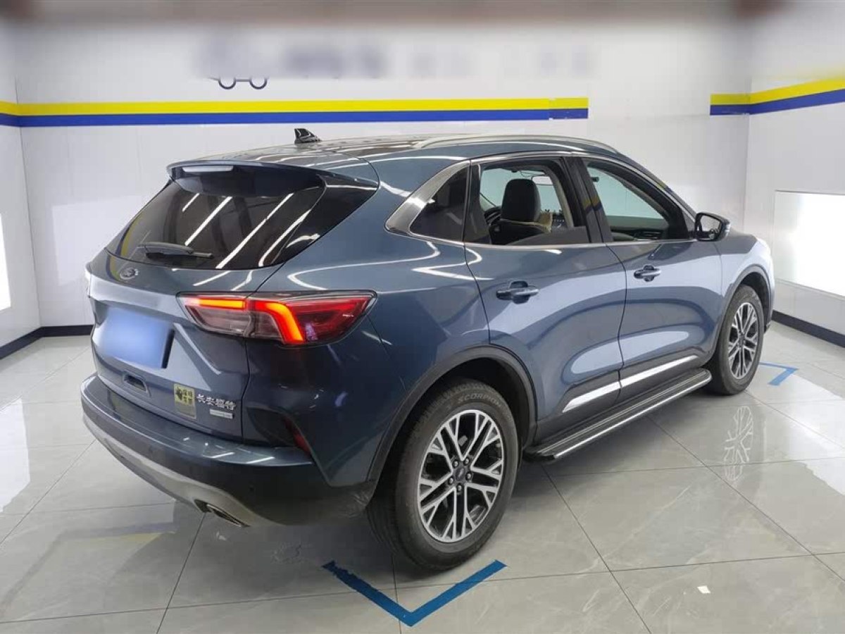 福特 銳際  2024款 EcoBoost 245 兩驅(qū)耀享款圖片