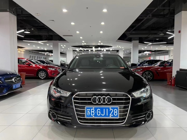 奥迪 奥迪A6L  2012款 50 TFSI quattro 豪华型