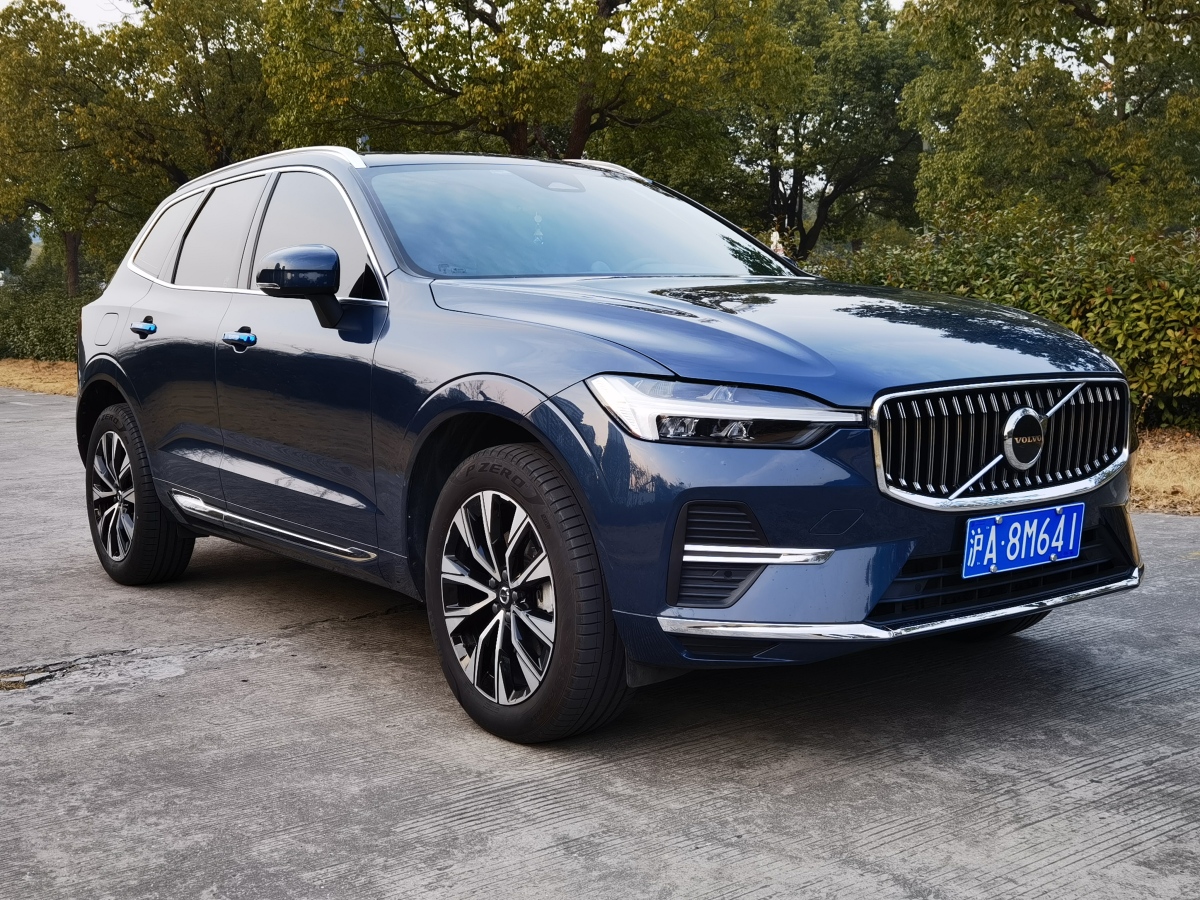 沃爾沃 XC60  2023款 B5 四驅智遠豪華版圖片