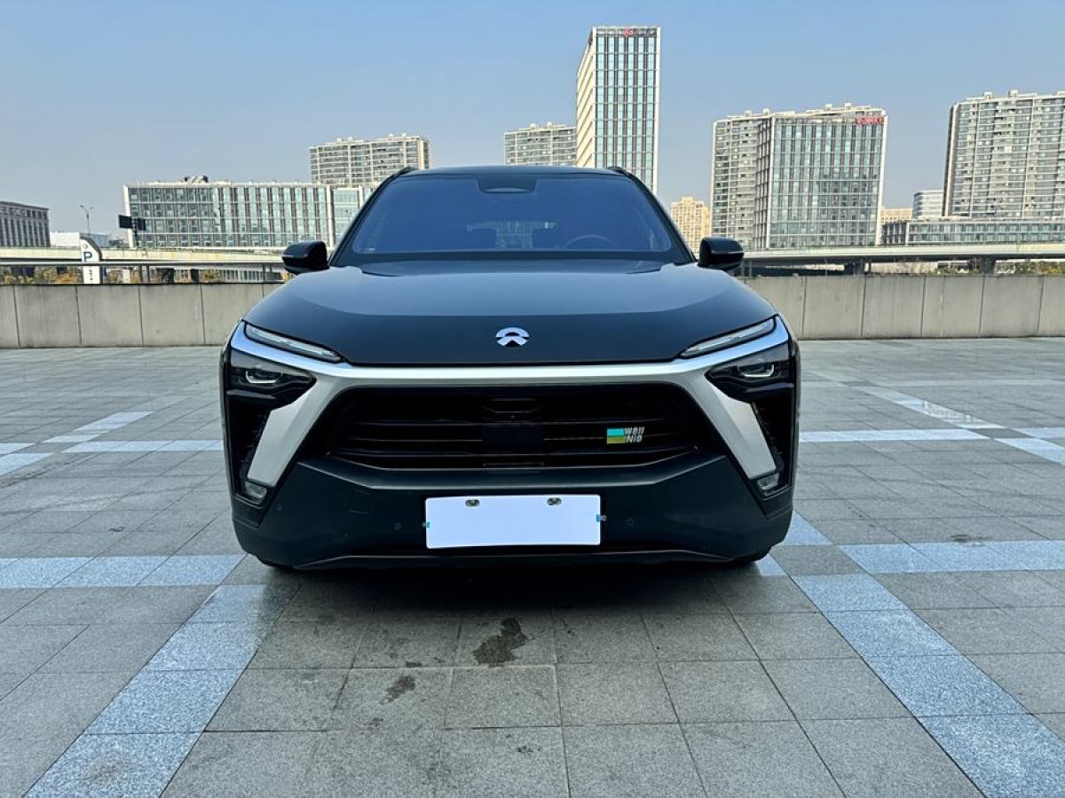 蔚來 ES8  2020款 415KM 基準(zhǔn)版 六座版圖片