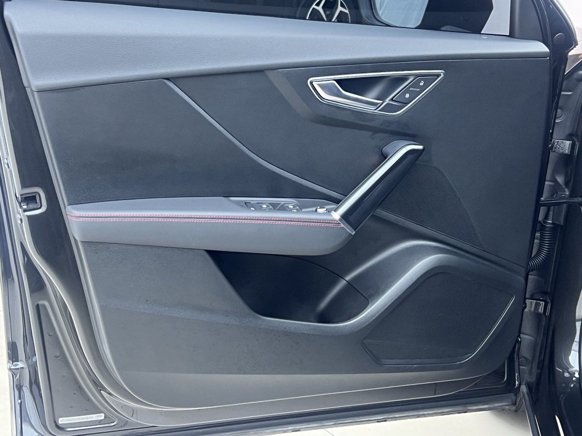 奧迪 奧迪Q2L  2024款 改款 35TFSI 進取動感型圖片