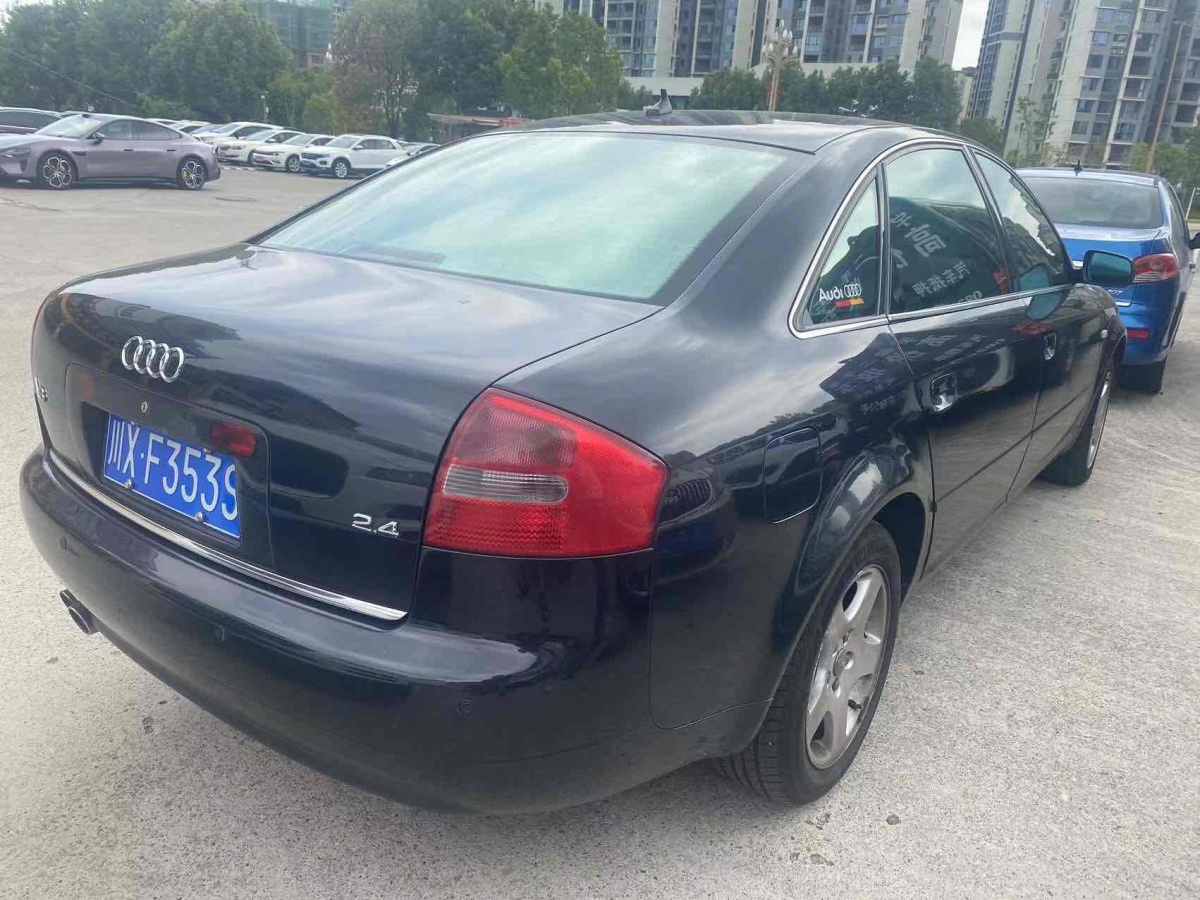 奧迪 奧迪A6  2004款 2.4L 自動基本型圖片