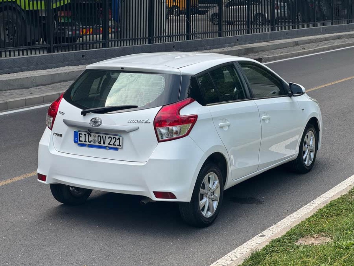 豐田 YARiS L 致炫  2014款 1.5G 自動炫動版圖片