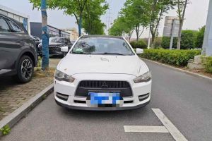 速翼特 鈴木 1.6L 手動(dòng)兩驅(qū)豪華版