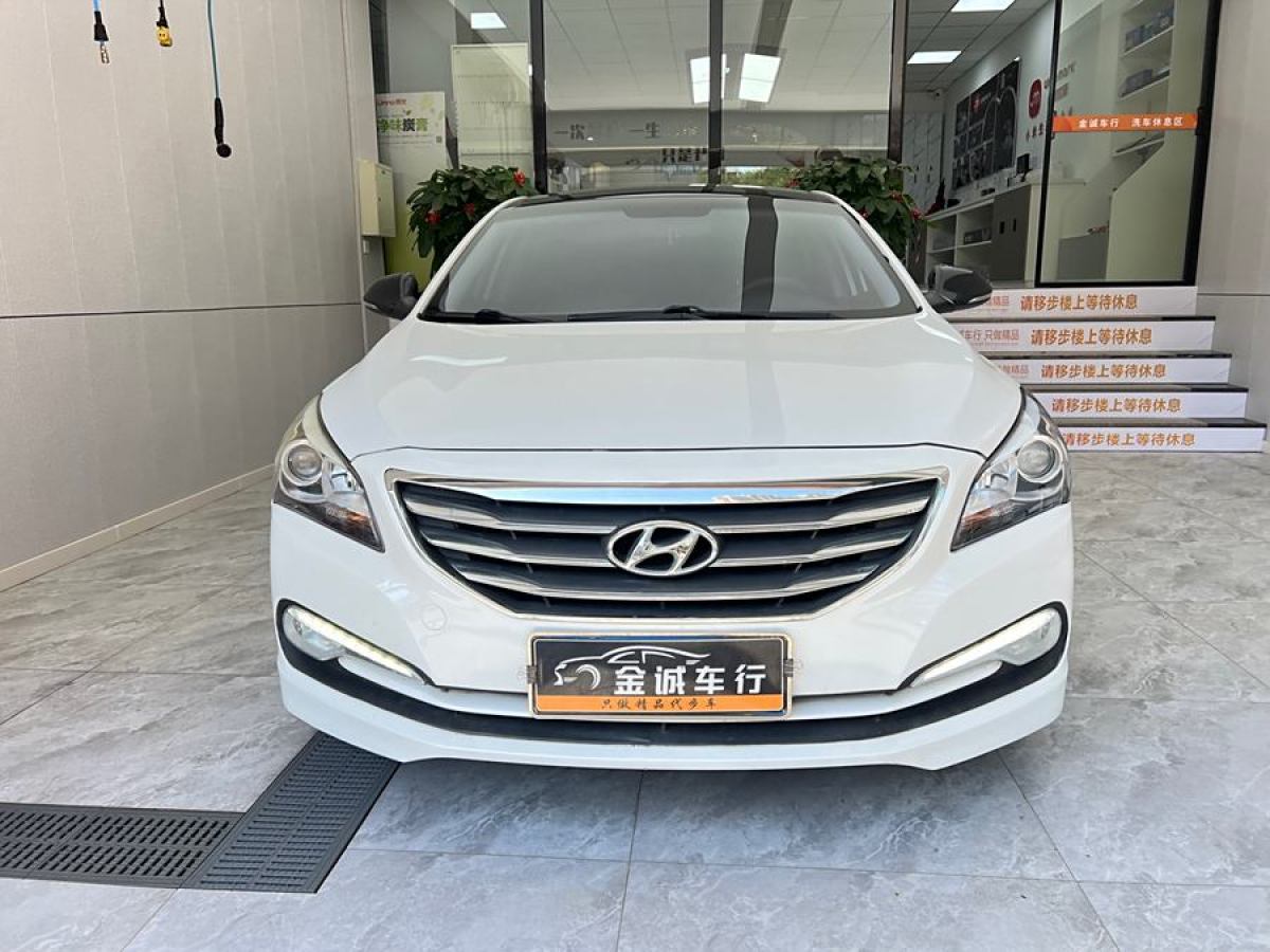 2016年1月現(xiàn)代 名圖  2014款 1.8L 自動智能型GLS