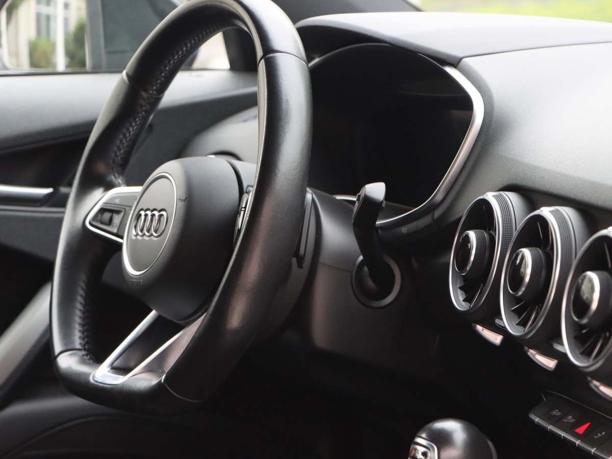 2015年7月奧迪 奧迪TT  2015款 TT Coupe 45 TFSI quattro