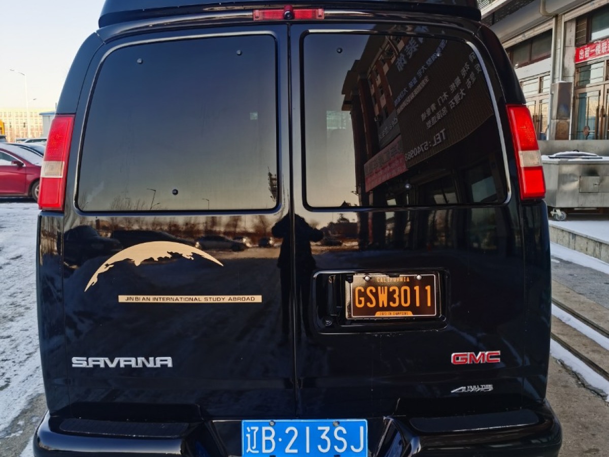 GMC SAVANA  2013款 5.3L 四驅(qū)領(lǐng)袖版圖片