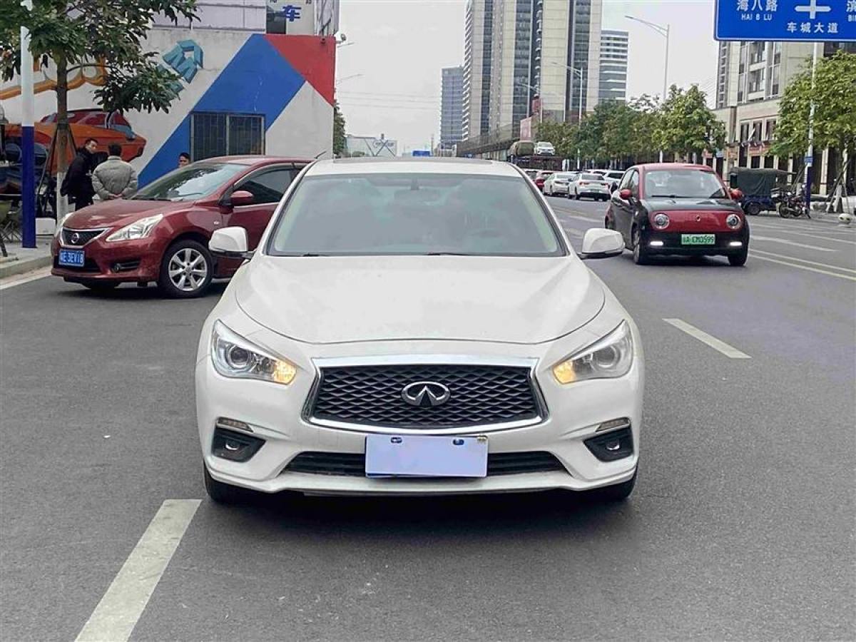 英菲尼迪 Q50L  2021款 2.0T 舒適版圖片